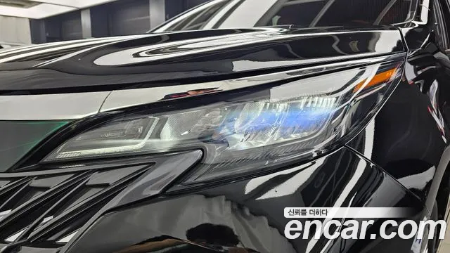 Toyota Sienna — Фото автомобиля 19