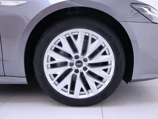 Audi A7L — Фото автомобиля 6