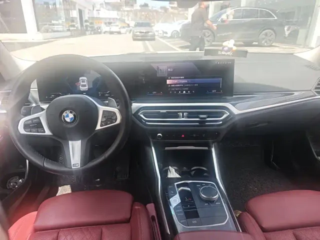 BMW 3 Series — Фото автомобиля 7
