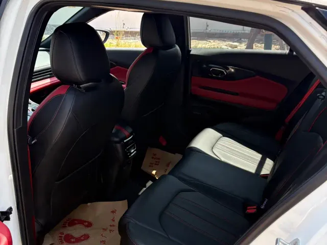 GAC Trumpchi Emkoo — Фото автомобиля 8