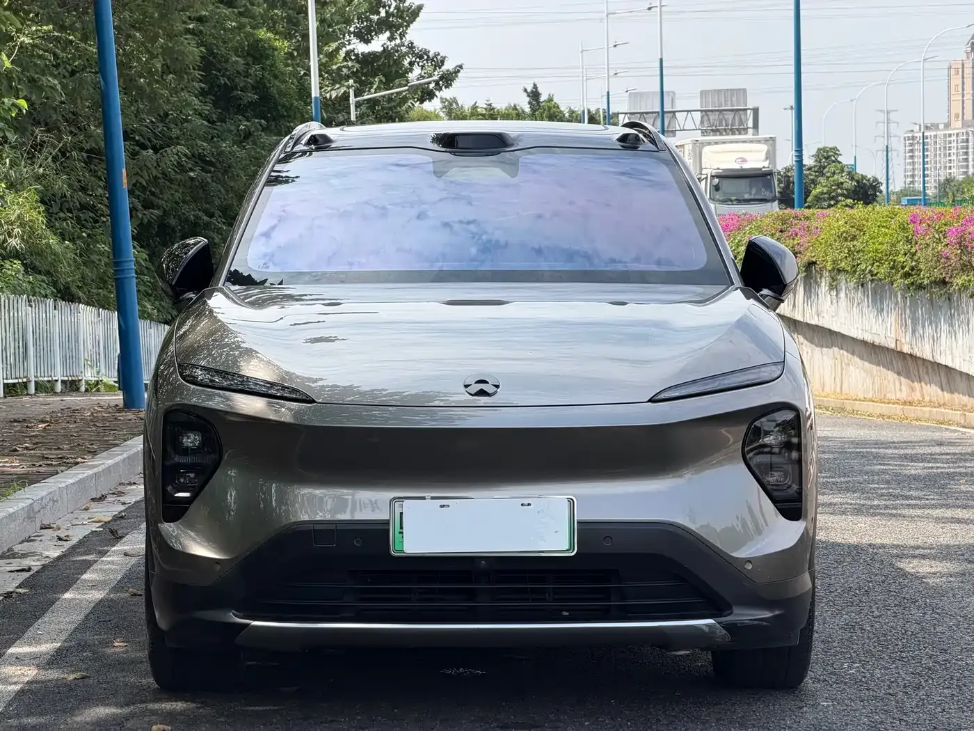 NIO NIO ES7 2024 100kWh Signature Edition — Фото автомобиля 2