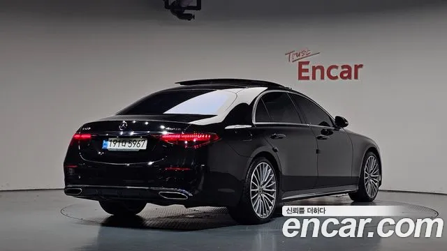 Фотография автомобиля — Mercedes-Benz S-Class W223