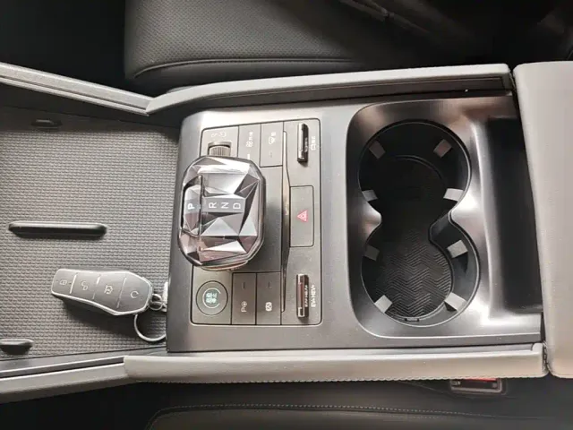 BYD Qin L — Фото автомобиля 13