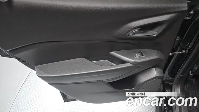 ChevroletGMDaewoo Trax Trax Кроссовер — Фото автомобиля 24