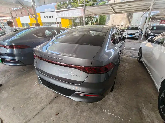 BYD Qin PLUS — Фото автомобиля 11