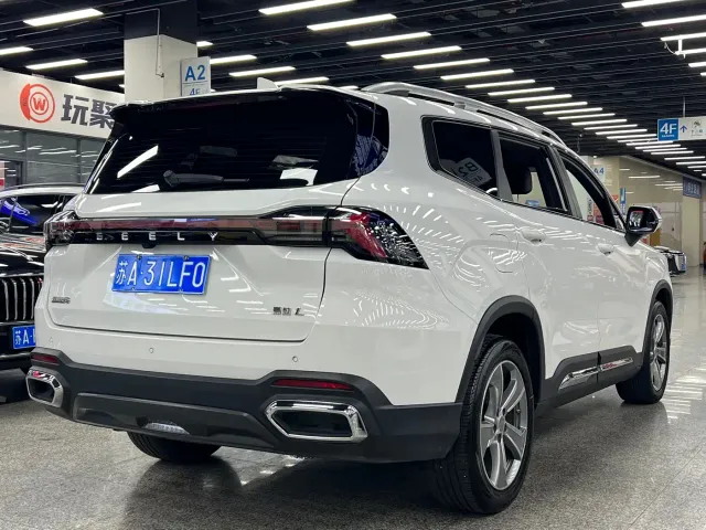 Geely Haoyue L — Фото автомобиля 11