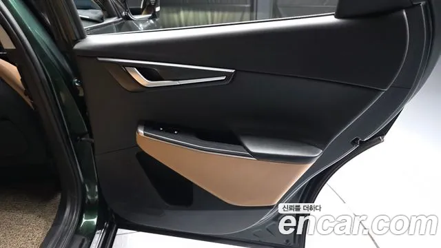 Kia EV6 — Фото автомобиля 25