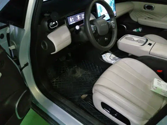 GAC Aion UT — Фото автомобиля 17