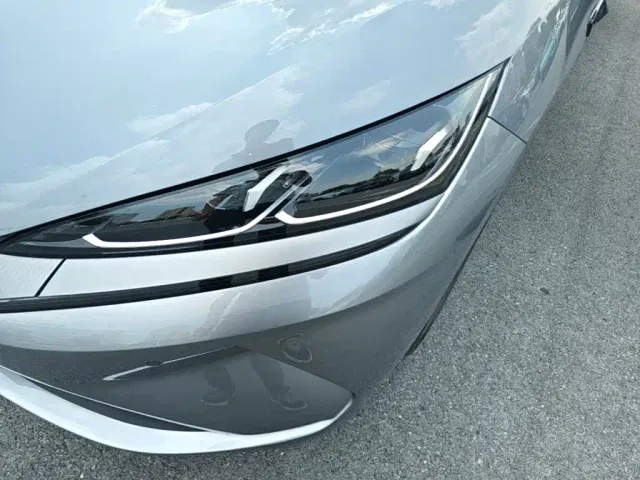 BYD Qin L — Фото автомобиля 23