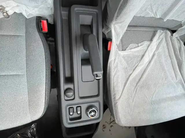 Wuling Yangguang — Фото автомобиля 16
