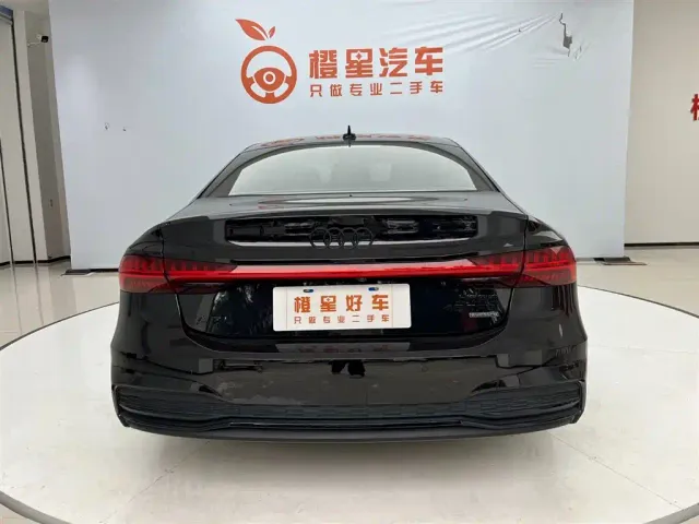 Audi A7L — Фото автомобиля 6