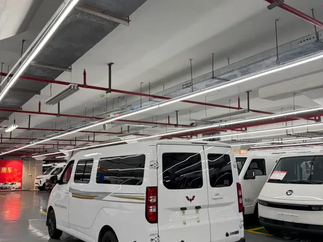 Wuling Yangguang — Фото автомобиля 5