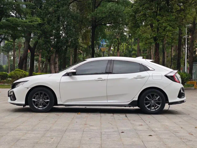 Honda Civic — Фото автомобиля 4