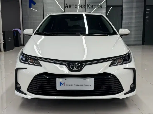 Toyota Corolla — Фото автомобиля 2