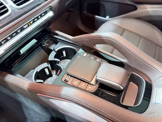 Mercedes-Benz GLE-Class — Фото автомобиля 15
