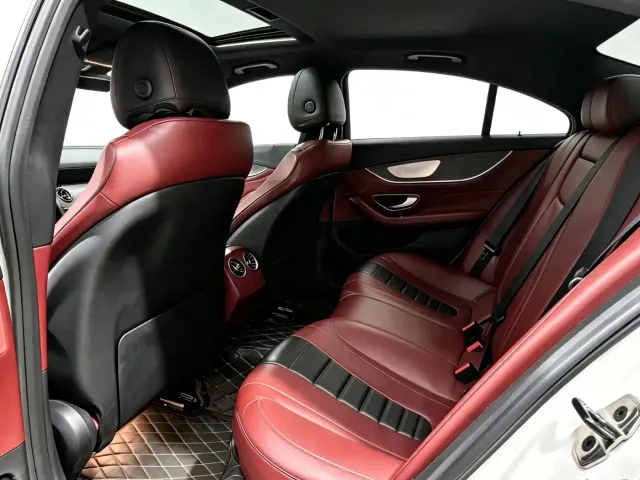 Mercedes-Benz CLS-Class — Фото автомобиля 6