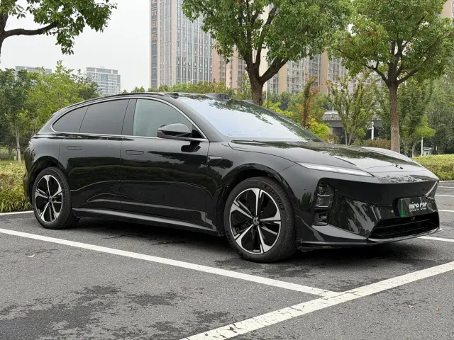 Nio ET5 Touring — Фото автомобиля 3