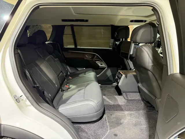 Land Rover Range Rover — Фото автомобиля 14