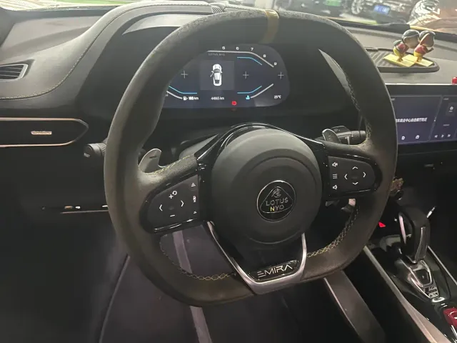 Lotus Cars EMIRA 2021 2.0T DCT First Edition — Фото автомобиля 11
