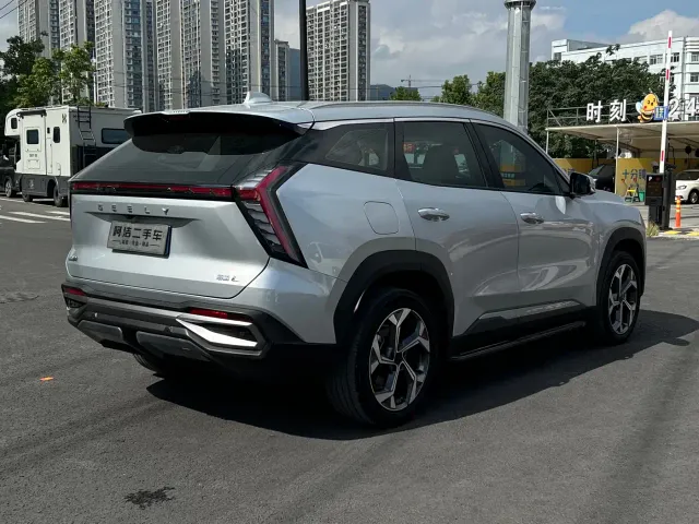 Geely Boyue L — Фото автомобиля 8
