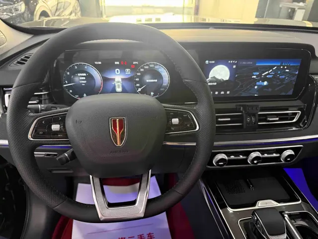 Hongqi HS5 — Фото автомобиля 11