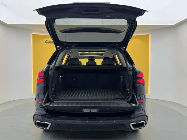BMW X5 — Фото автомобиля 12