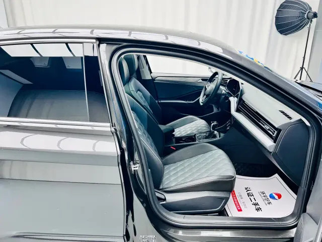 Volkswagen Sagitar — Фото автомобиля 24