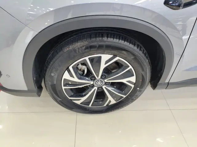 BYD Song Pro — Фото автомобиля 24