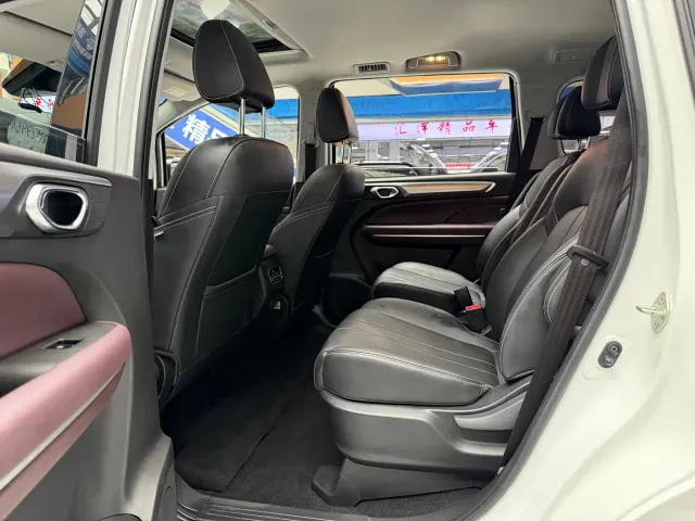 GAC Trumpchi M6 — Фото автомобиля 11