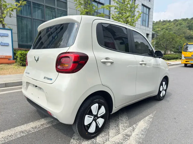 Wuling Hongguang Mini EV — Фото автомобиля 15