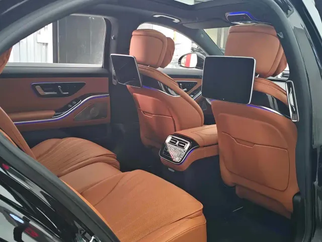 Mercedes-Benz S-Class — Фото автомобиля 7