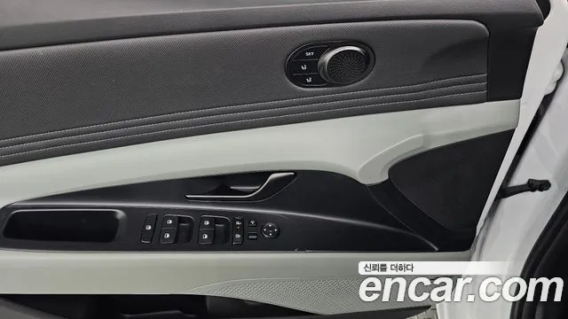 Hyundai Avante CN7 — Фото автомобиля 23
