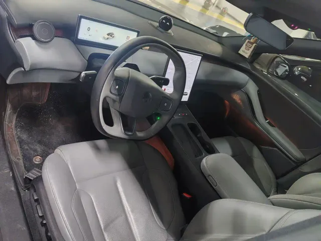 Nio ET5 Touring — Фото автомобиля 5
