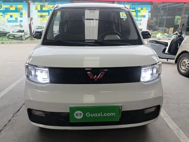 Wuling Hongguang Mini EV — Фото автомобиля 2
