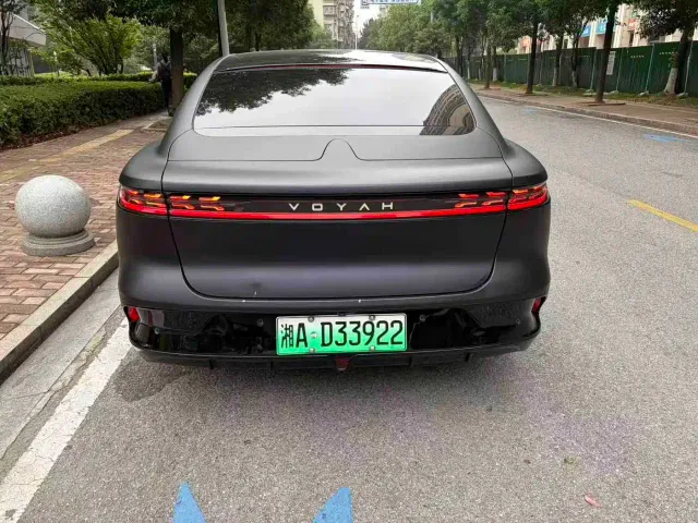 Voyah Auto VOYAH Zhuiguang 2023 4WD Flagship Edition — Фото автомобиля 8