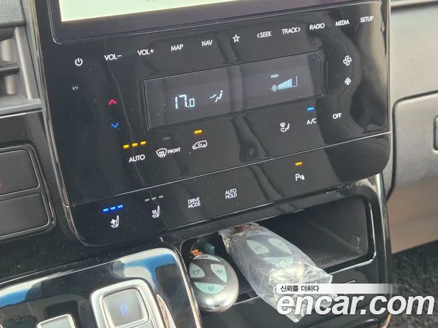 Hyundai ST1 — Фото автомобиля 16