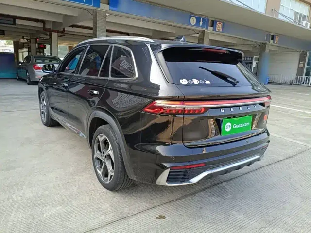 Geely Xingyue L — Фото автомобиля 4