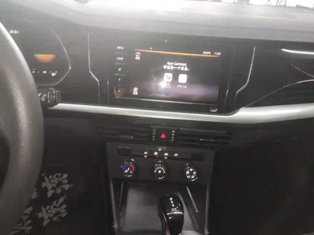 Volkswagen Passat — Фото автомобиля 12