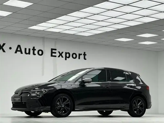 Volkswagen Golf — Фото автомобиля 6