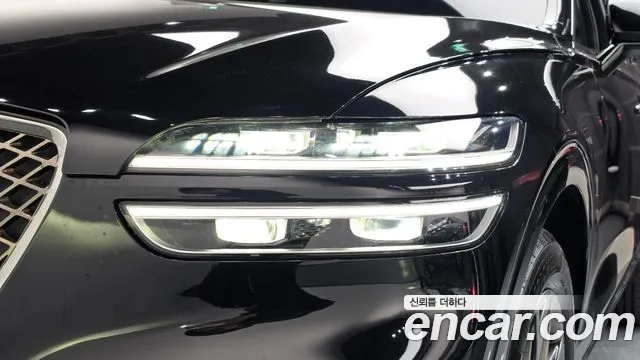 Genesis GV70 — Фото автомобиля 7