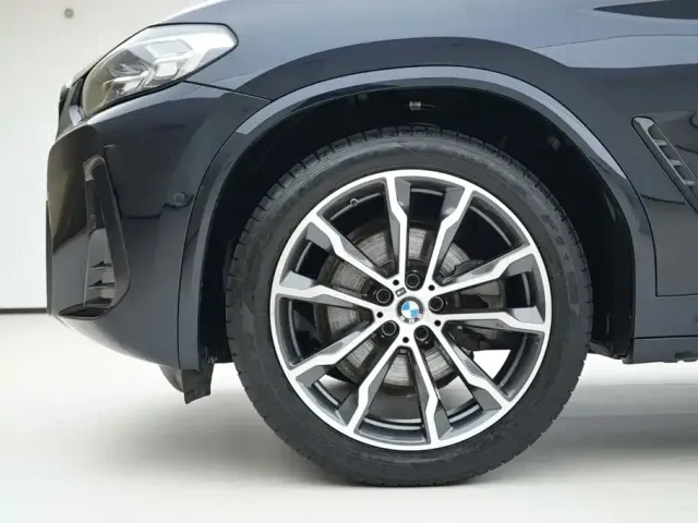 BMW X3 — Фото автомобиля 14