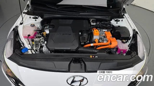 Hyundai Avante CN7 — Фото автомобиля 6