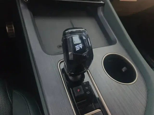 Jetour Shanhai L9 — Фото автомобиля 16