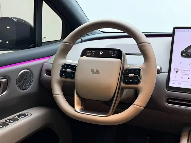 Li Auto i6 — Фото автомобиля 11