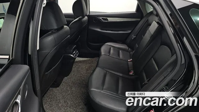 Hyundai Grandeur New — Фото автомобиля 11
