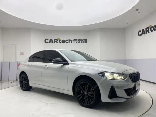 BMW 1 Series — Фото автомобиля 2