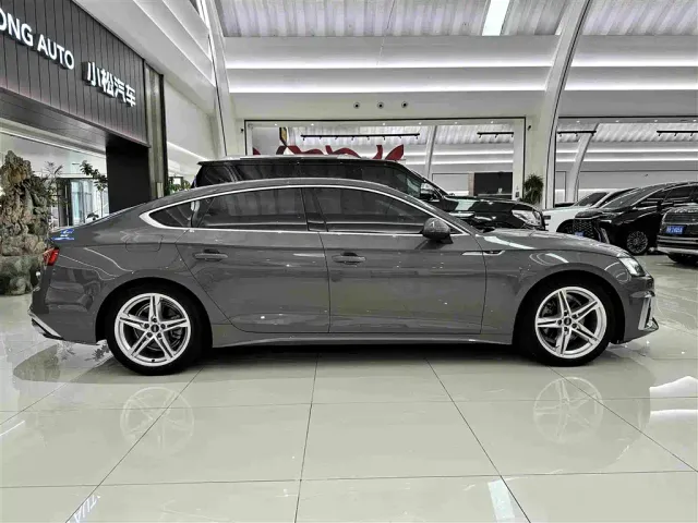 Audi A5 — Фото автомобиля 3