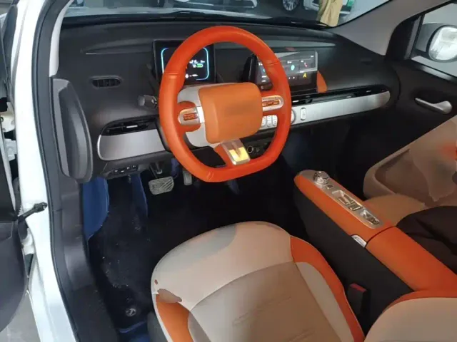 Changan Lumin — Фото автомобиля 9