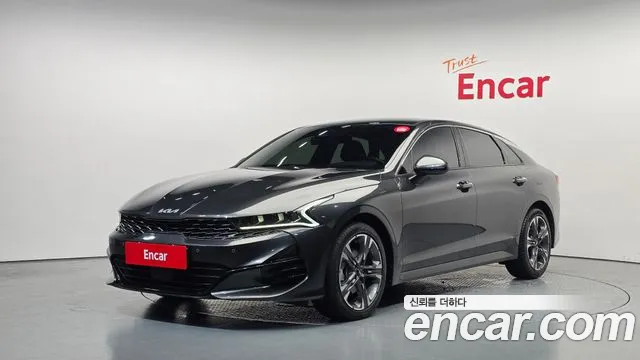Фотография автомобиля — Kia K5 Generation 3