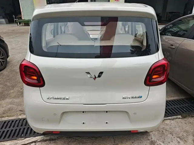 Wuling Hongguang Mini EV — Фото автомобиля 5